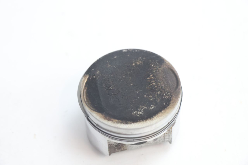 photo de CYLINDRE PISTON HONDA PCX (JF28) 125 (2009 - 2011) - Vue rapprochée