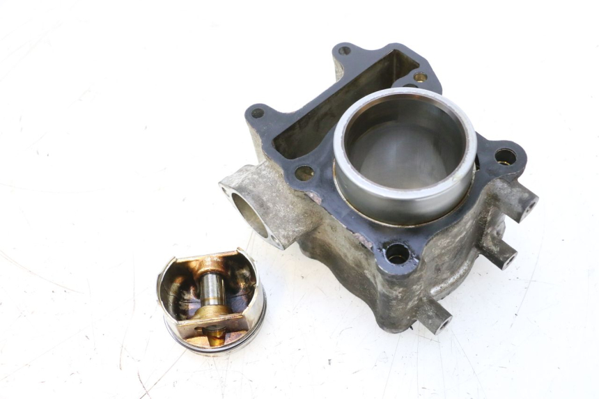 photo de CYLINDRE PISTON HONDA PCX (JF57/JF64) 125 (2014 - 2018) - Points de fixation