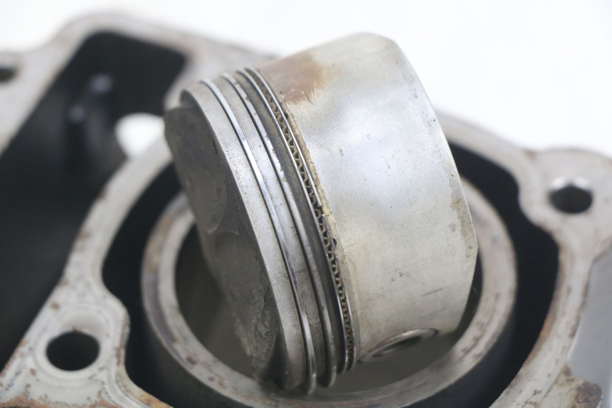 photo de CYLINDRE PISTON PEUGEOT CITYSTAR 125 (2011 - 2017)