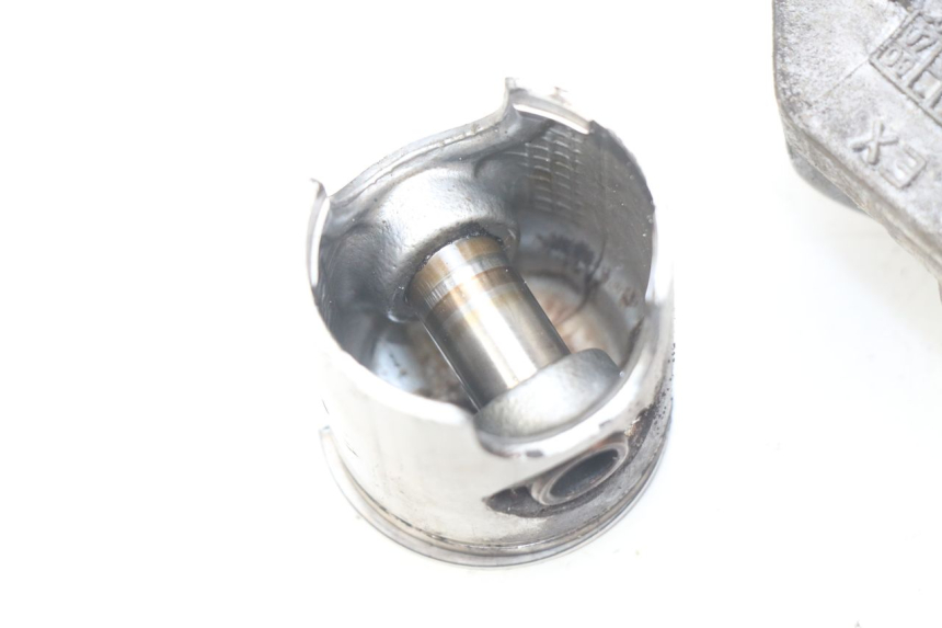 photo de CYLINDRE PISTON PEUGEOT ELYSTAR 50 (2002 - 2014)