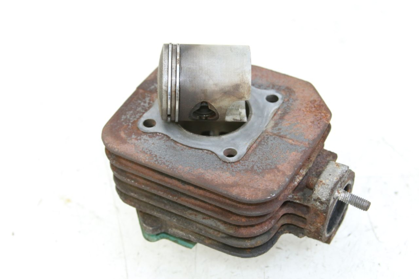 photo de CYLINDRE PISTON PEUGEOT LUDIX 50 (2005 - 2007)