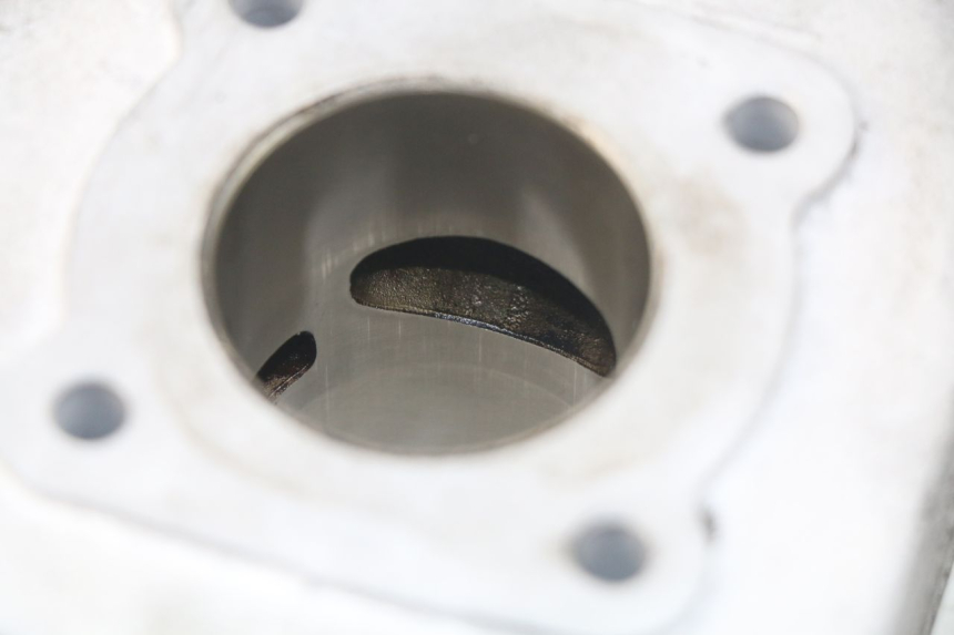 photo de CYLINDRE PISTON PEUGEOT VIVACITY 50 (2004 - 2009)