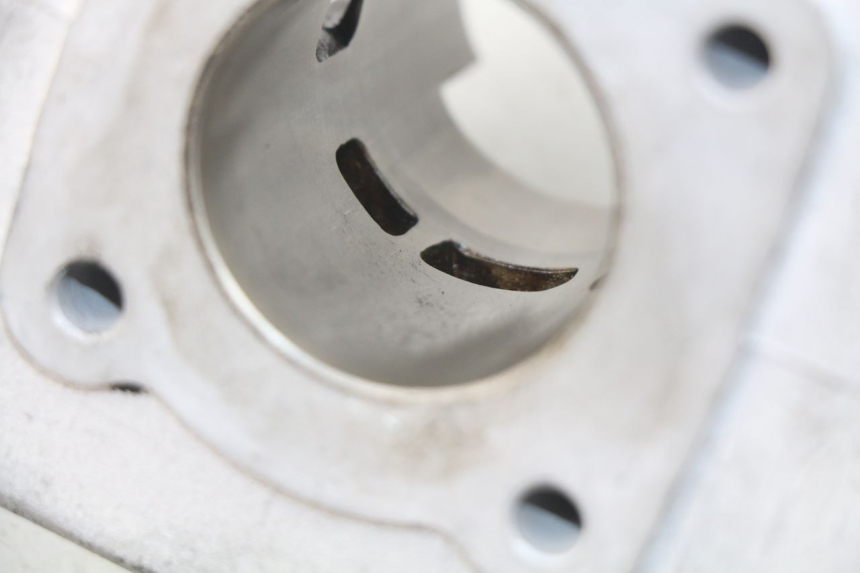 photo de CYLINDRE PISTON PEUGEOT VIVACITY 50 (2004 - 2009)