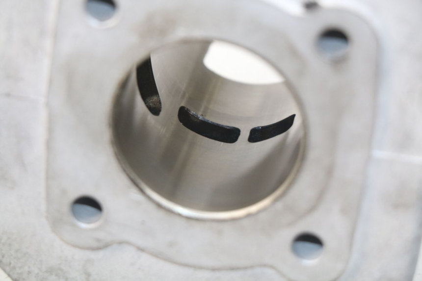 photo de CYLINDRE PISTON PEUGEOT VIVACITY 50 (2004 - 2009)