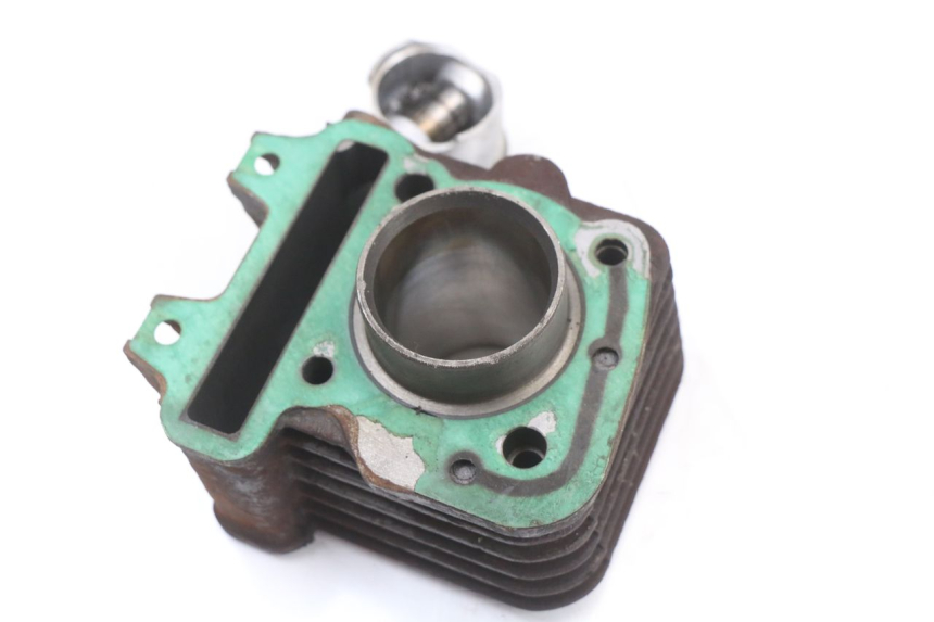 photo de CYLINDRE PISTON PIAGGIO FLY 4T 50 (2004 - 2010)