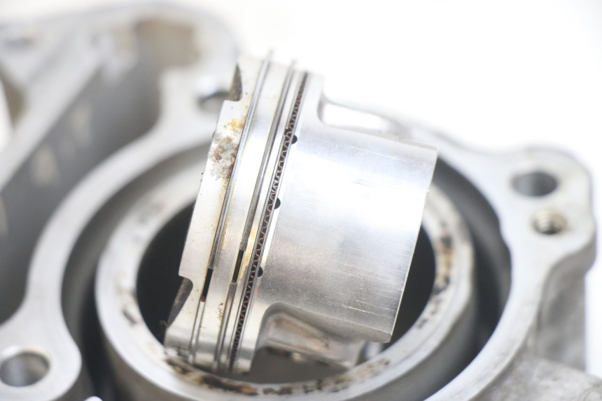 photo de CYLINDRE PISTON PIAGGIO MEDLEY 125 (2016 - 2023)