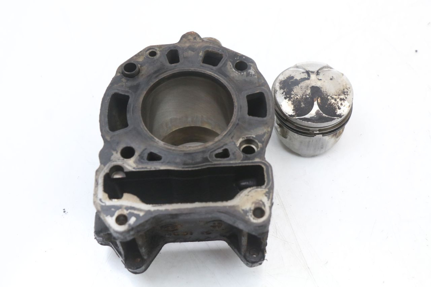 photo de CYLINDRE PISTON PIAGGIO MP3 125 (2006 - 2014)