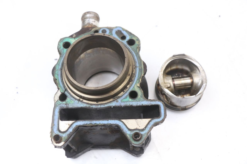 photo de CYLINDRE PISTON PIAGGIO MP3 125 (2006 - 2014)