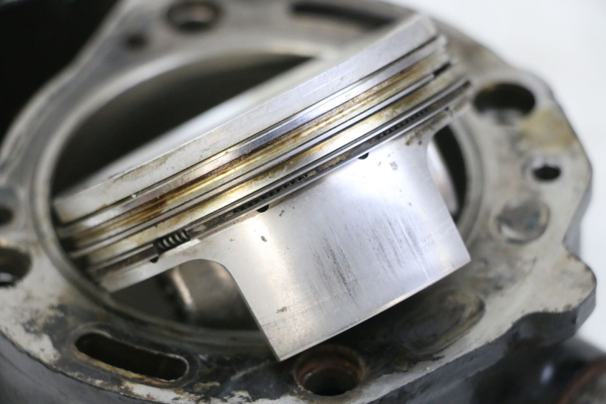 photo de CYLINDRE PISTON PIAGGIO VESPA GRANTURISMO 200 (2004 - 2005)