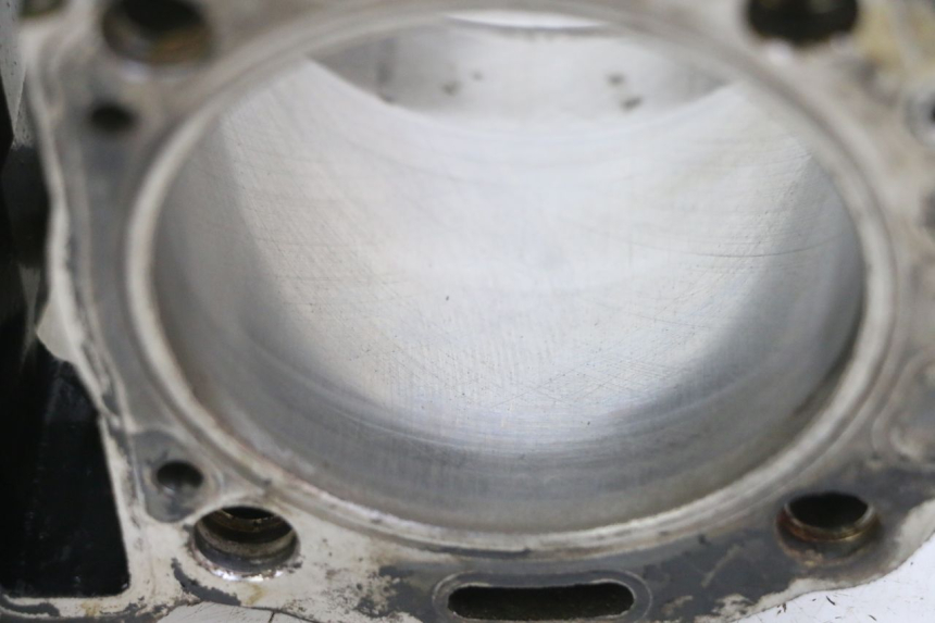 photo de CYLINDRE PISTON PIAGGIO VESPA GRANTURISMO 200 (2004 - 2005)