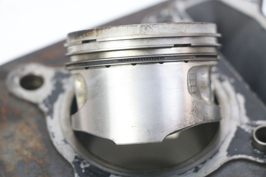 photo de CYLINDRE PISTON PIAGGIO VESPA LX 125 (2005 - 2010)