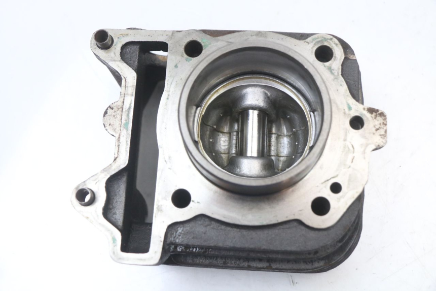 photo de CYLINDRE PISTON PIAGGIO VESPA LX 125 (2005 - 2010)