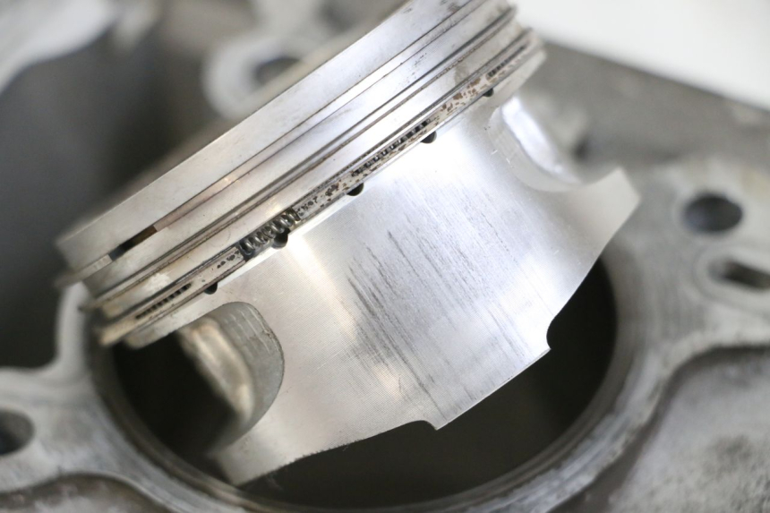 photo de CYLINDRE PISTON PIAGGIO VESPA LX 150 (2005 - 2013)