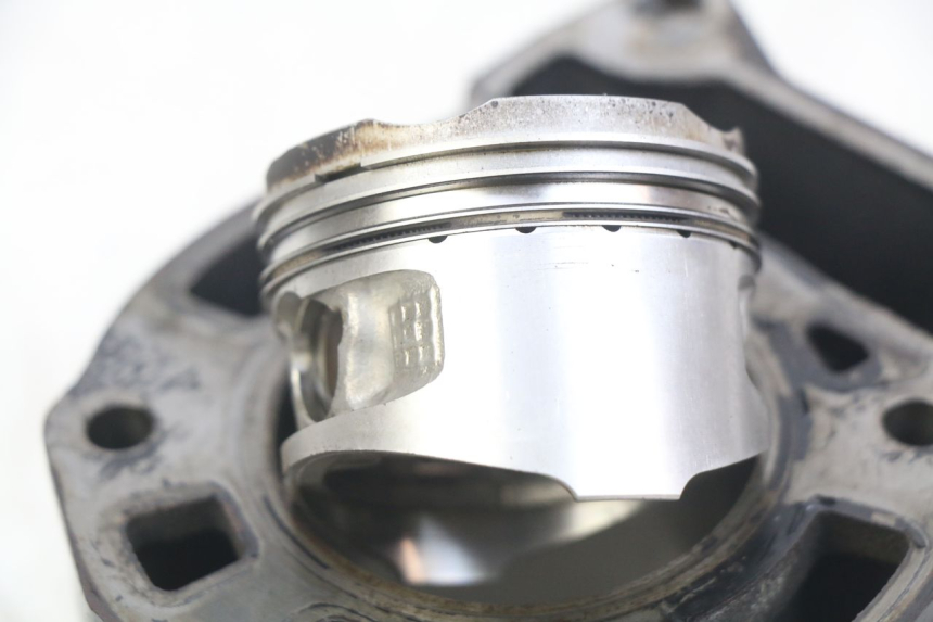 photo de CYLINDRE PISTON PIAGGIO X8 125 (2004 - 2007)