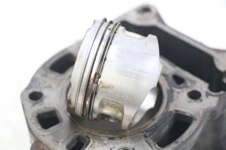 photo de CYLINDRE PISTON PIAGGIO X8 125 (2004 - 2007)