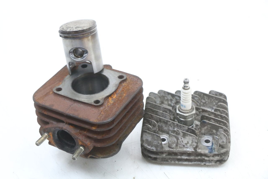 photo de Cylinder Piston PIAGGIO ZIP 2T 50 (2009 - 2019)