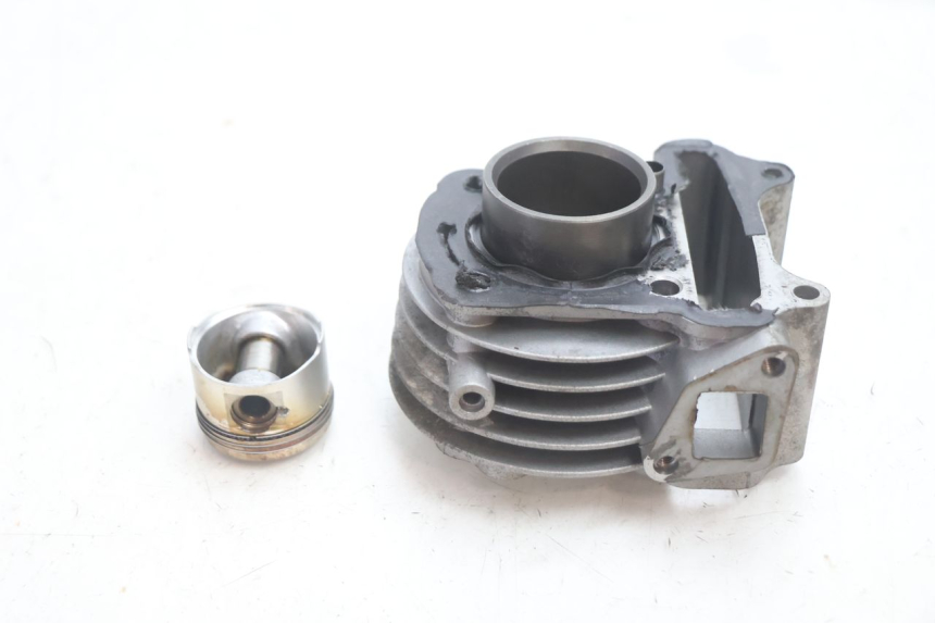 photo de CYLINDRE PISTON LAZIO RENO 50 (2016 - 2021) - Détail de la pièce