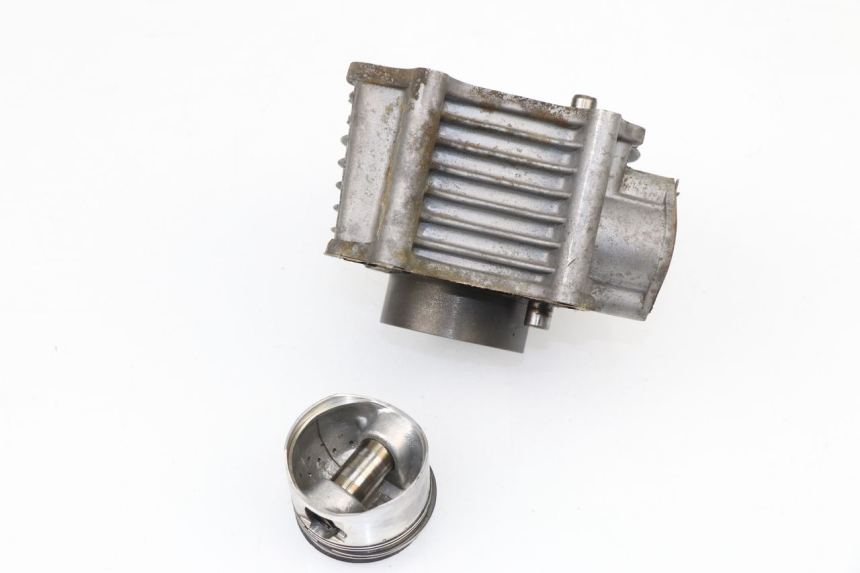 photo de CYLINDRE PISTON REVATTO FUTURA GT 125 (2006 - 2008)