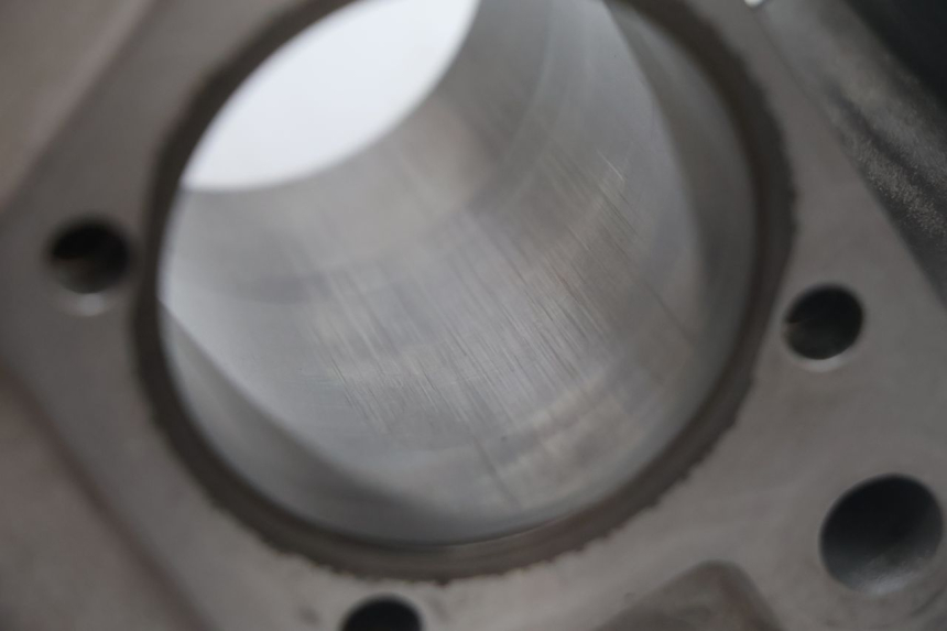 photo de CYLINDRE PISTON APOLLO RFZ 140 - Marquages et références