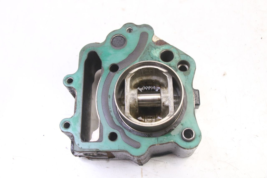 photo de CYLINDRE PISTON PEUGEOT SATELIS 125 (2013 - 2018)