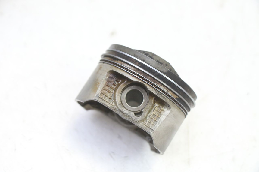 photo de CYLINDRE PISTON PEUGEOT SATELIS 125 (2013 - 2018)