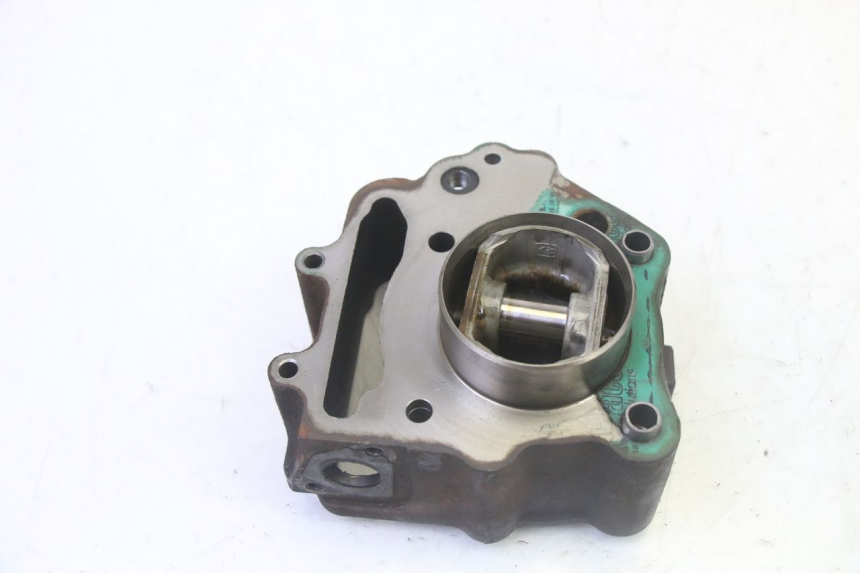 photo de CYLINDRE PISTON PEUGEOT SATELIS 125 (2010 - 2012)