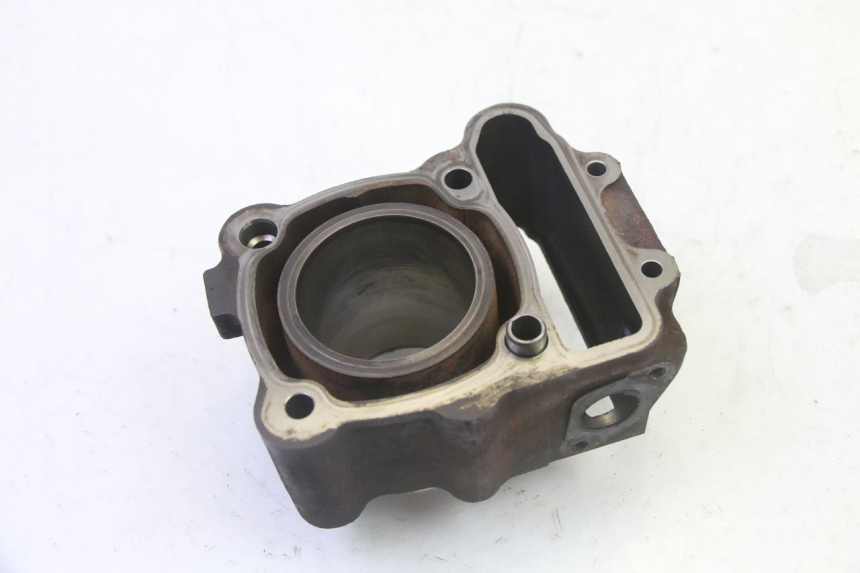photo de CYLINDRE PISTON PEUGEOT SATELIS 125 (2010 - 2012)