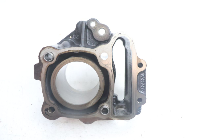 photo de CYLINDRE PISTON PEUGEOT SATELIS 125 (2006 - 2009) - État de surface
