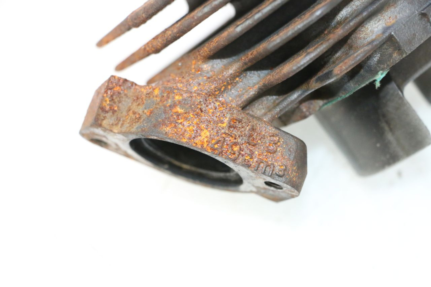 photo de CYLINDRE PISTON PEUGEOT SPEEDFIGHT 2 AC 50 (2000 - 2009) - Vue rapprochée
