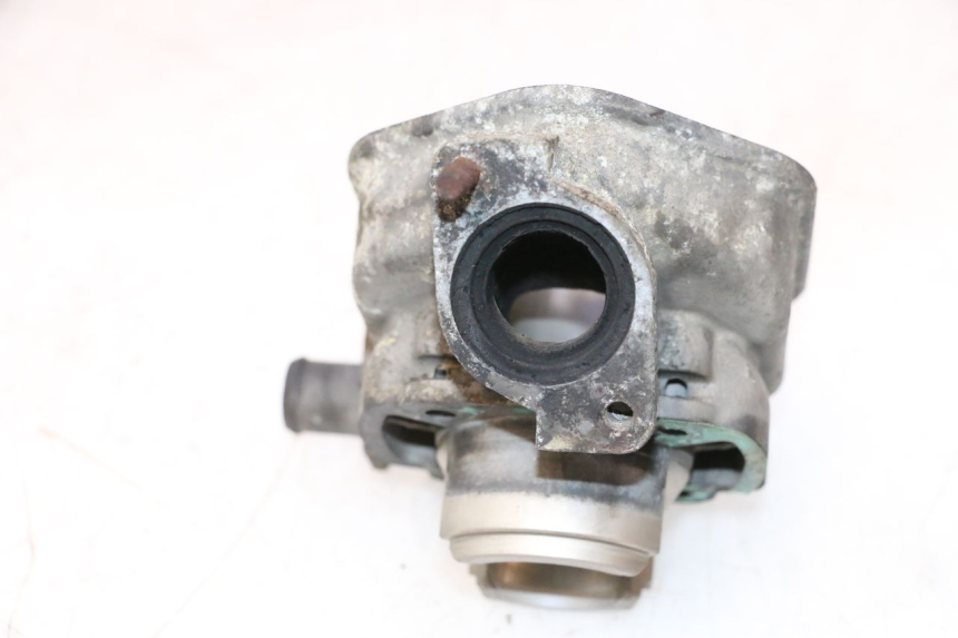 photo de CYLINDRE PISTON PEUGEOT SPEEDFIGHT LC 50 (1996 - 2002) - Vue rapprochée