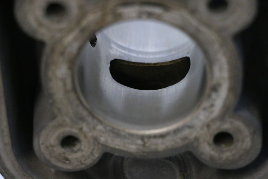 photo de CYLINDRE PISTON PEUGEOT SPEEDFIGHT LC 50 (1996 - 2002) - Points de fixation