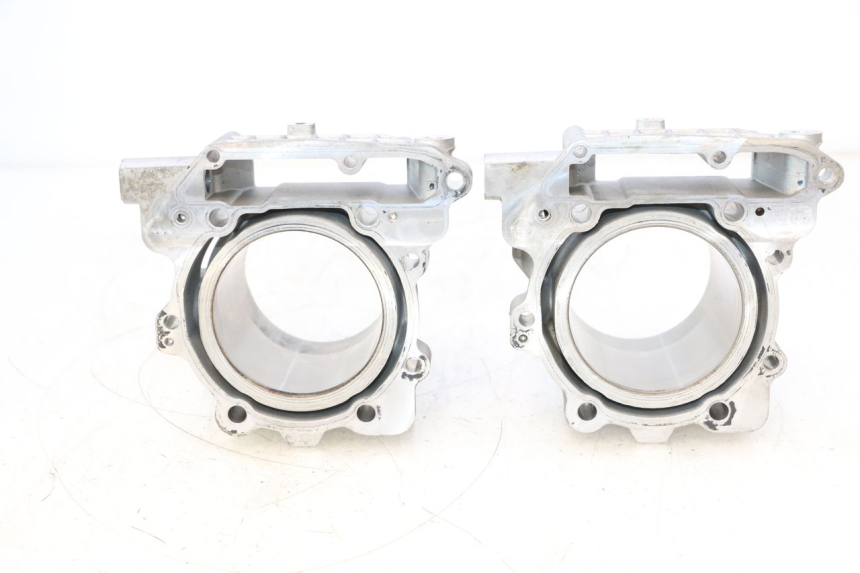 photo de CYLINDRE PISTON CAN-AM SPYDER RS 1000 (2008 - 2012) - Vue rapprochée