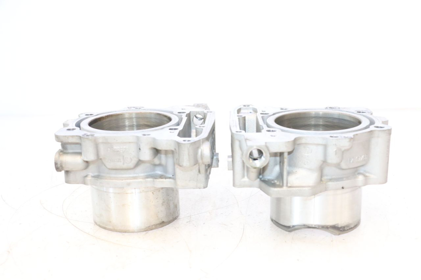 photo de CYLINDRE PISTON CAN-AM SPYDER RS 1000 (2008 - 2012) - Focus structure
