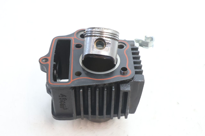 photo de CYLINDRE PISTON YAMASAKI STREET 50 (2013 - 2018) - Vue principale