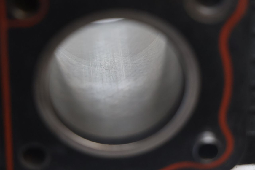 photo de CYLINDRE PISTON YAMASAKI STREET 50 (2013 - 2018) - Inspection visuelle