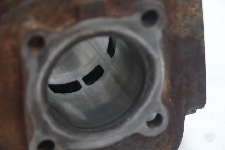photo de CYLINDRE PISTON MBK STUNT NAKED 50 (2004 - 2018) - Pièce contrôlée