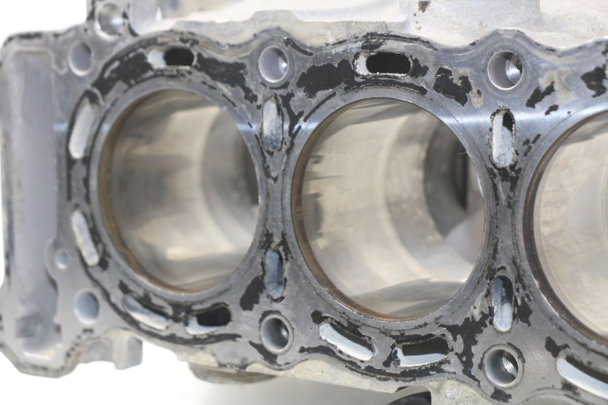 photo de CYLINDRE PISTON SUZUKI GSX-R GSXR 600 (2001 - 2003)