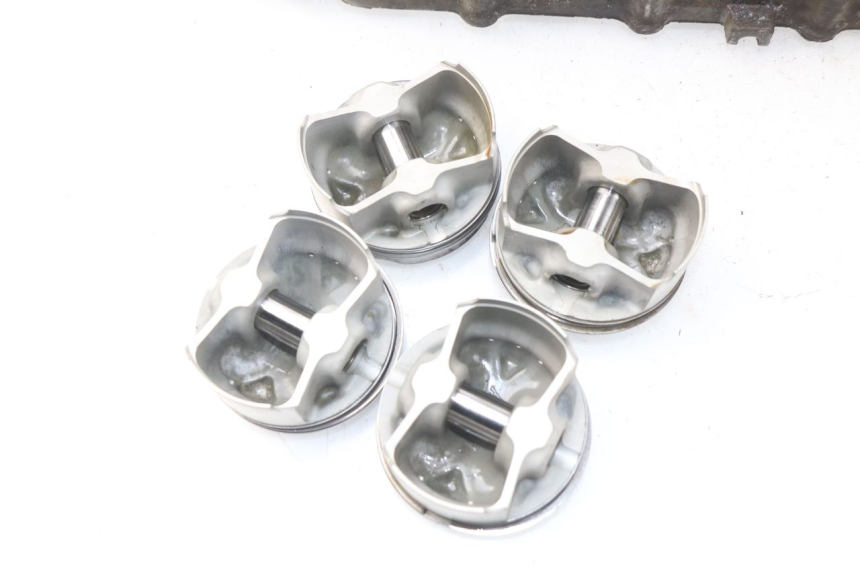 photo de CYLINDRE PISTON SUZUKI GSX-R GSXR 600 (2001 - 2003)