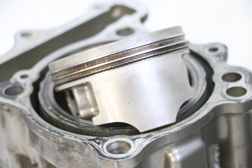 photo de CYLINDRE PISTON SUZUKI SV S 650 (1999 - 2002)