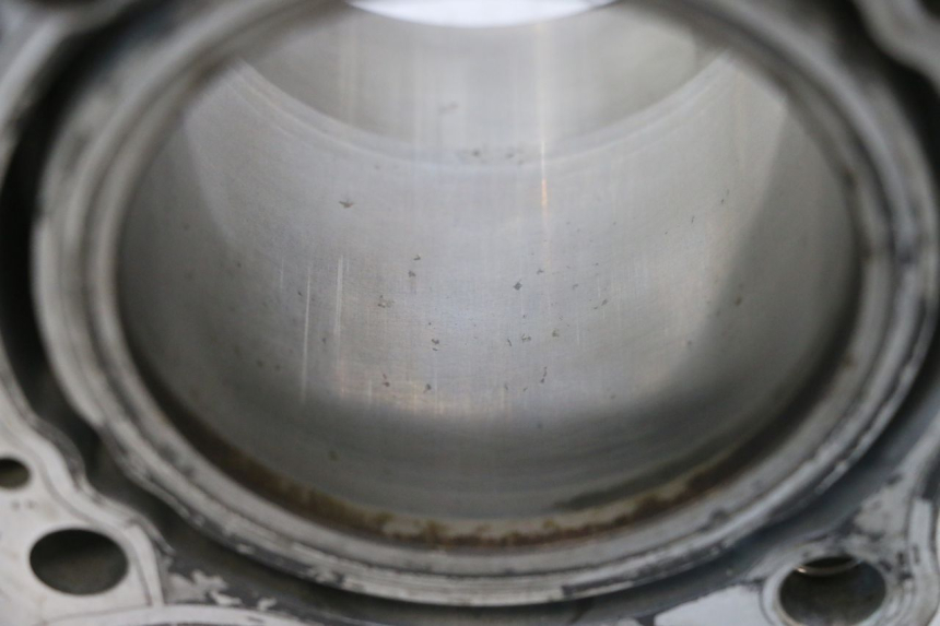 photo de CYLINDRE PISTON SUZUKI SV S 650 (2003 - 2009) - Vue produit