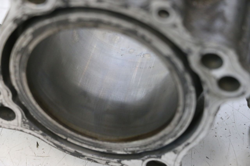 photo de CYLINDRE PISTON SUZUKI SV S 650 (2003 - 2009) - Points de fixation