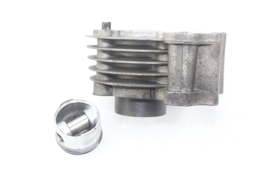 photo de CYLINDRE PISTON TNT MOTOR ROMA 10' 4T 50 (2007 - 2018)