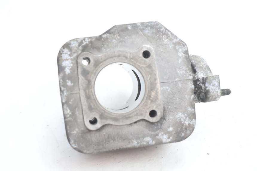 photo de CYLINDRE PISTON PEUGEOT TREKKER 50 (1995 - 2004) - État de surface