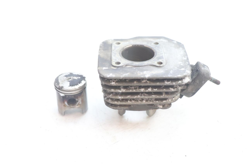 photo de CYLINDRE PISTON PEUGEOT TREKKER 50 (1995 - 2004) - Détail de la pièce