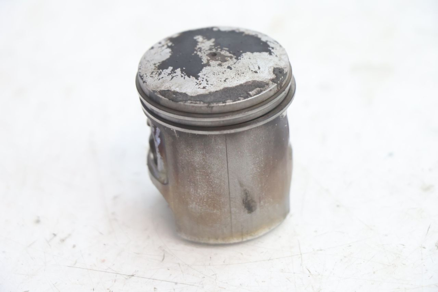photo de CYLINDRE PISTON PEUGEOT TREKKER 50 (1995 - 2004) - Détails caractéristiques