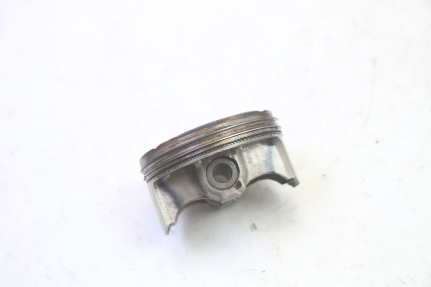 photo de CYLINDRE PISTON YAMAHA TRICITY 300 (2020 - 2024) - Zoom composants