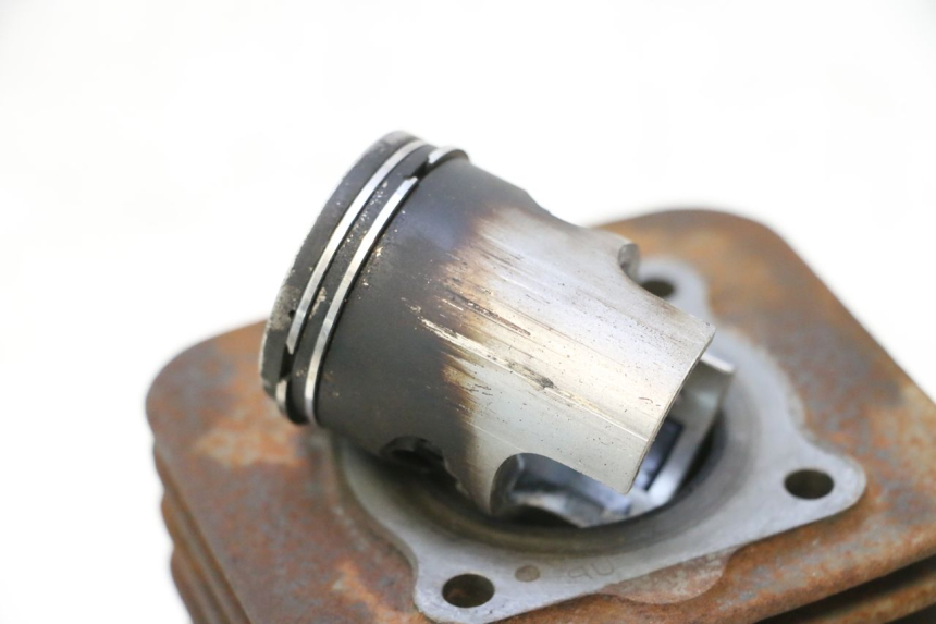 photo de CYLINDRE PISTON PIAGGIO TYPHOON 50 (2000 - 2009) - Inspection visuelle