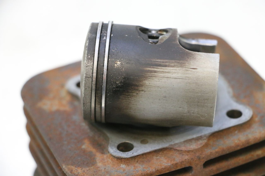 photo de CYLINDRE PISTON PIAGGIO TYPHOON 50 (2000 - 2009) - Focus structure