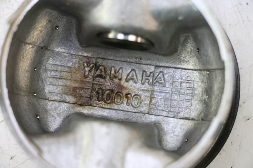 photo de CYLINDRE PISTON YAMAHA X-MAX XMAX 250 (2006 - 2009) - Inspection visuelle