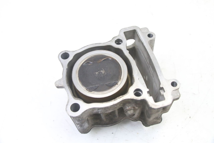photo de CYLINDRE PISTON YAMAHA X-MAX XMAX 125 (2010 - 2014)